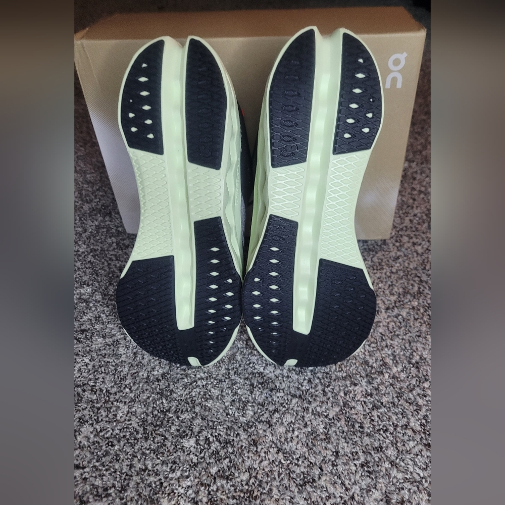 On Running Cloudsurfer Next Running Shoe - Black/Lima NEW - Picture 7 of 12